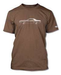 1971 Dodge Challenger RT with Stripes Coupe Bulge Hood T-Shirt - Men - Side View